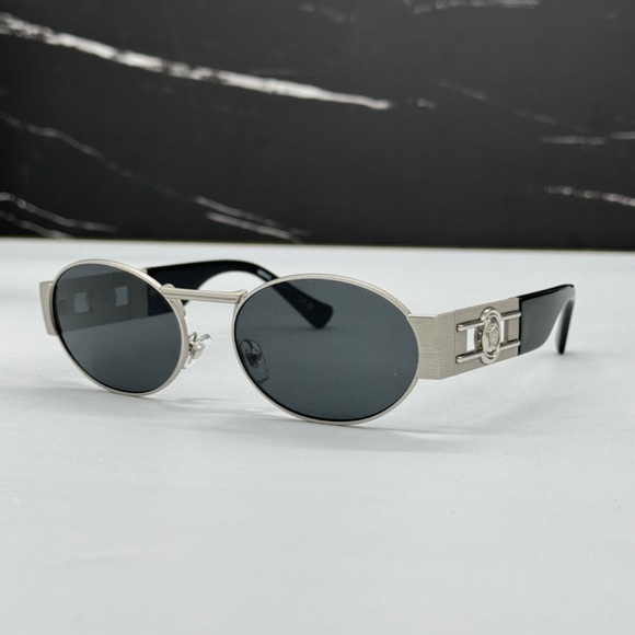 NEW MOD 2264 1513/87 VERSACE UNISEX SUNGLASSES VE2264 151387 SILVER EYEWEAR